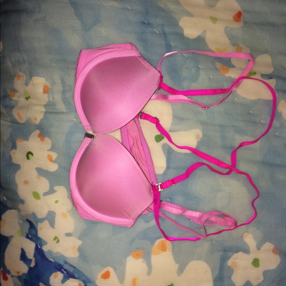 victoria’s secret 32a push up bra! super comfy soft fabric
